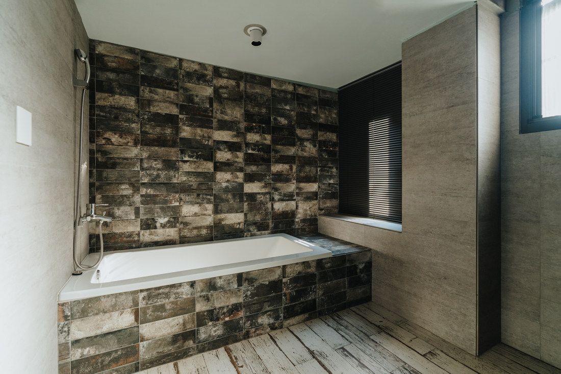 Scenic Duplex Quadruple Room with Bathtub